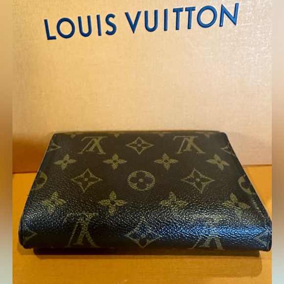 Louis Vuitton wallet - Picture 5 of 16